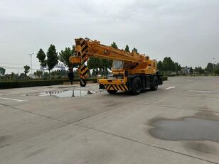 شاحنة رافعة Kato Japanese Kato SR250 25 ton used rough crane on sale