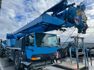 شاحنة رافعة LIEBHERR LTM 1040-2.1