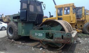 مدحلة لأعمال دك التربة INGERSOLL RAND SD150D