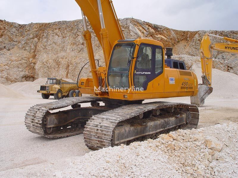 حفارة مجنزرة Hyundai R450LC-3