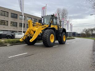 حفارة ذات العجلات Komatsu WA 430