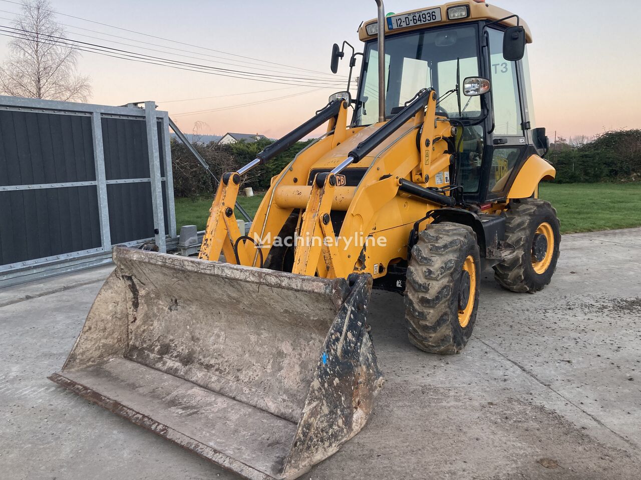 جرافة ذات عجلات JCB 2CX Airmaster